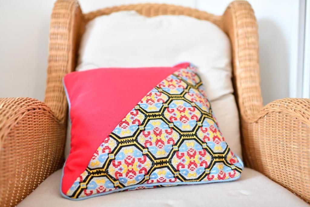 Lughia Bed & Breakfast ตอร์โตลี ภายนอก รูปภาพ